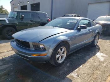  Salvage Ford Mustang