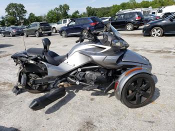  Salvage Can-Am Spyder