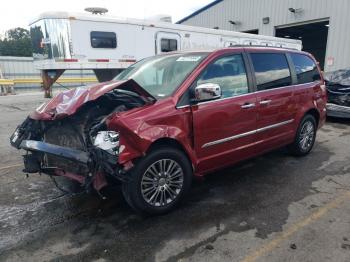  Salvage Chrysler Minivan