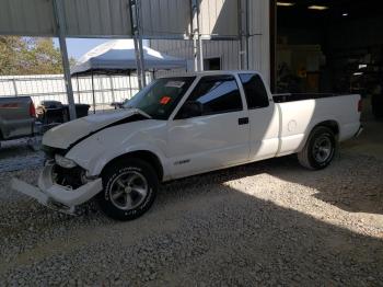  Salvage Chevrolet S-10