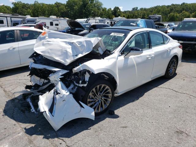  Salvage Lexus Es