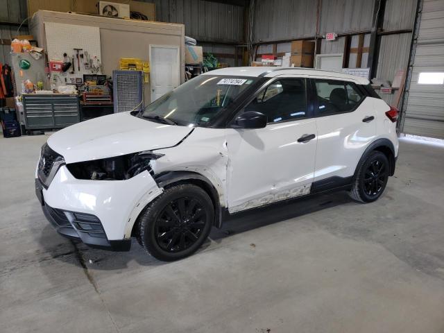  Salvage Nissan Kicks