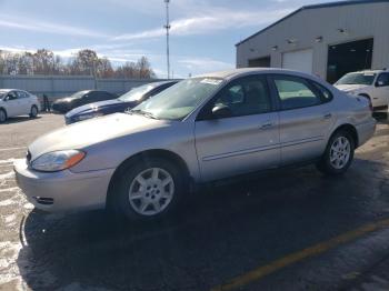  Salvage Ford Taurus