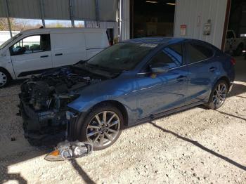  Salvage Mazda 3