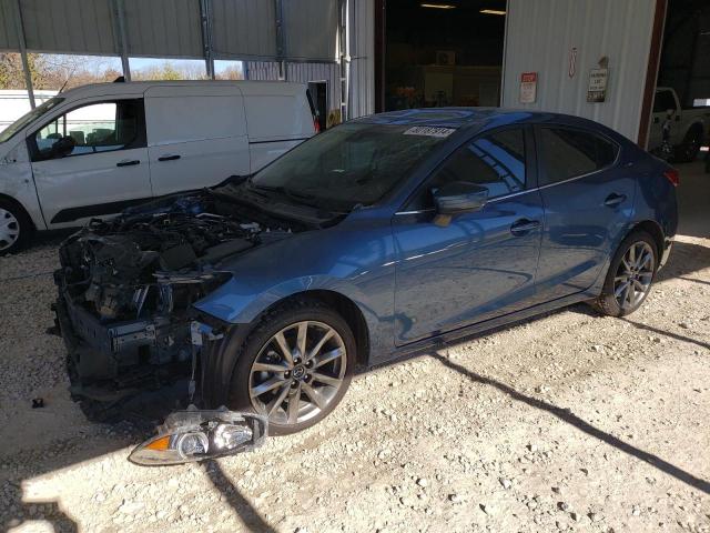  Salvage Mazda 3