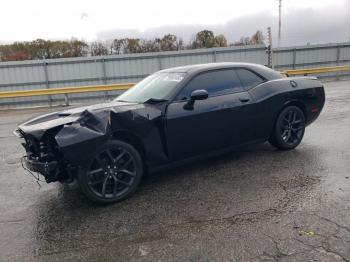  Salvage Dodge Challenger