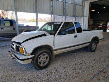  Salvage Chevrolet S-10