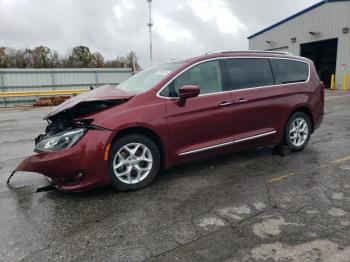  Salvage Chrysler Pacifica