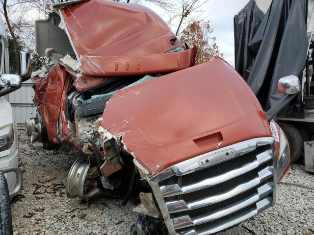  Salvage Freightliner Cascadia 1