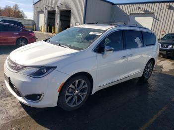  Salvage Chrysler Pacifica