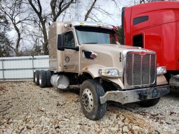  Salvage Peterbilt 567