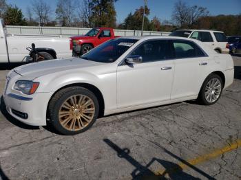  Salvage Chrysler 300