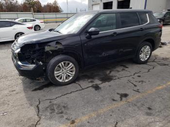  Salvage Mitsubishi Outlander