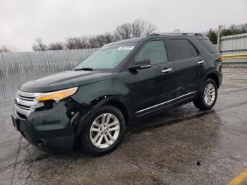  Salvage Ford Explorer