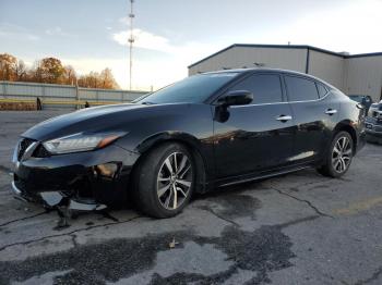  Salvage Nissan Maxima