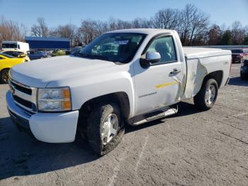  Salvage Chevrolet Silverado