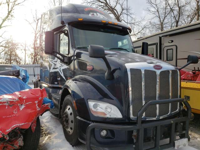  Salvage Peterbilt 579