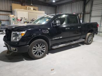  Salvage Nissan Titan