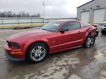  Salvage Ford Mustang