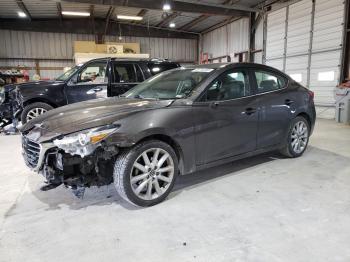  Salvage Mazda 3