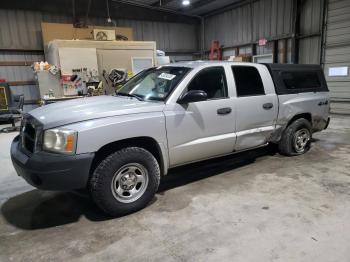  Salvage Dodge Dakota