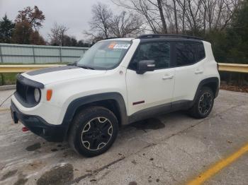  Salvage Jeep Renegade