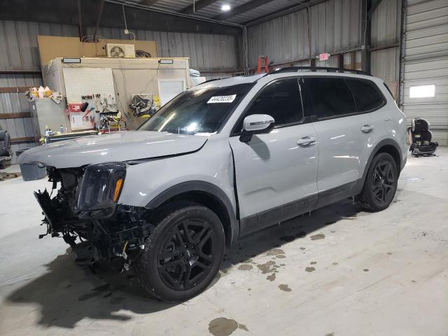  Salvage Kia Telluride