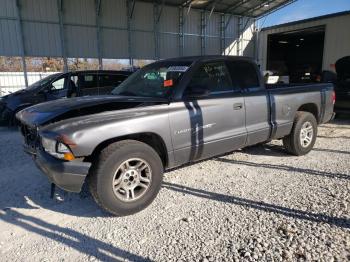  Salvage Dodge Dakota