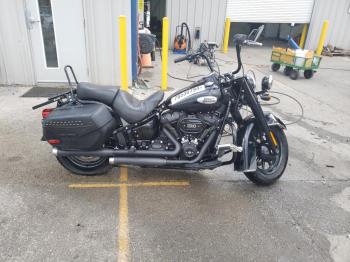  Salvage Harley-Davidson Flhcs