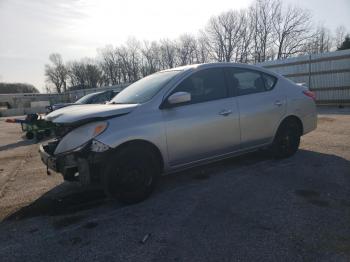  Salvage Nissan Versa