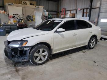  Salvage Volkswagen Passat