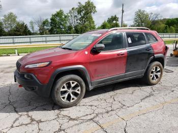  Salvage Jeep Cherokee