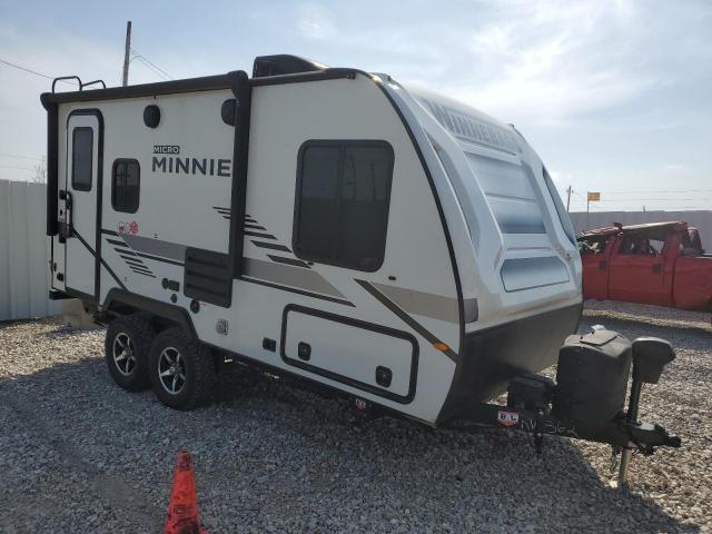 Salvage Winnebago Micro Minn