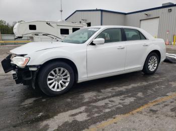  Salvage Chrysler 300