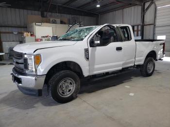  Salvage Ford F-250