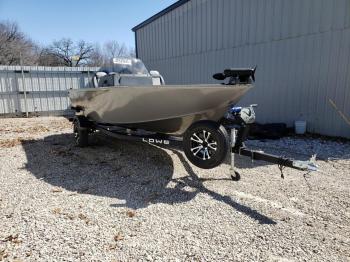  Salvage Lowe Boat