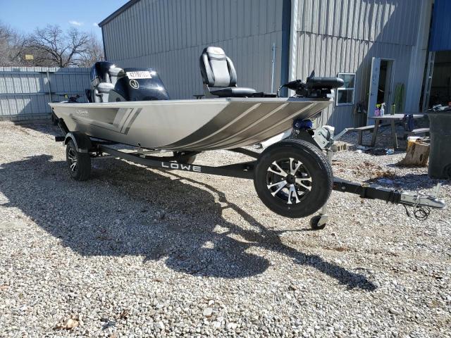  Salvage Lowe Boat W Trl