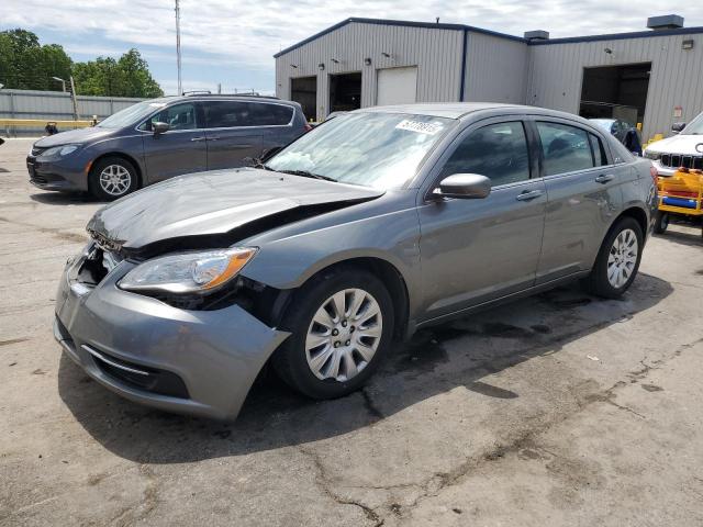  Salvage Chrysler 200