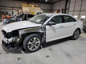  Salvage Ford Taurus