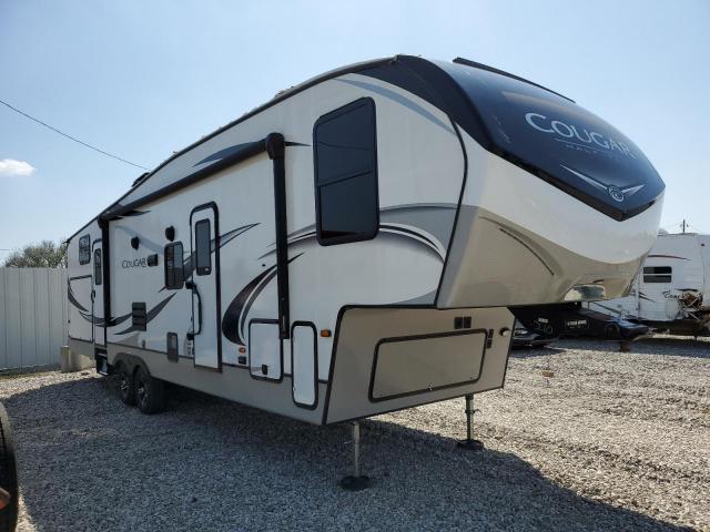  Salvage Kyrv Trailer