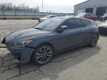  Salvage Hyundai VELOSTER