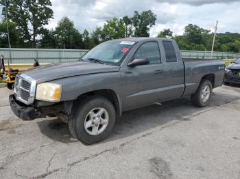  Salvage Dodge Dakota