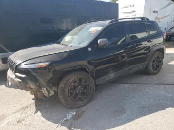  Salvage Jeep Cherokee
