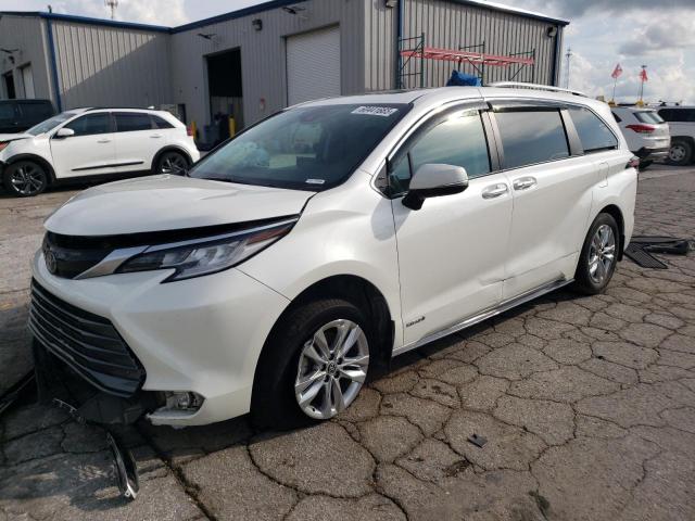  Salvage Toyota Sienna