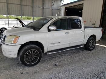  Salvage Nissan Titan