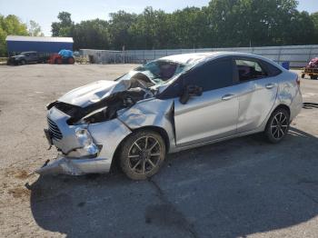  Salvage Ford Fiesta