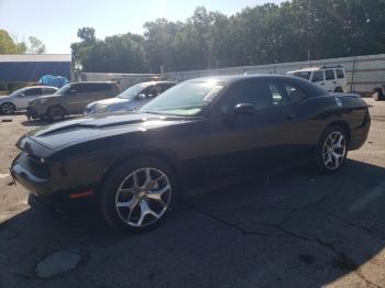 Salvage Dodge Challenger