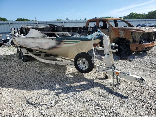  Salvage Tracker Boat