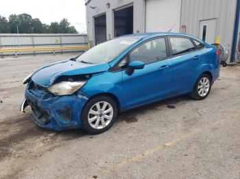  Salvage Ford Fiesta