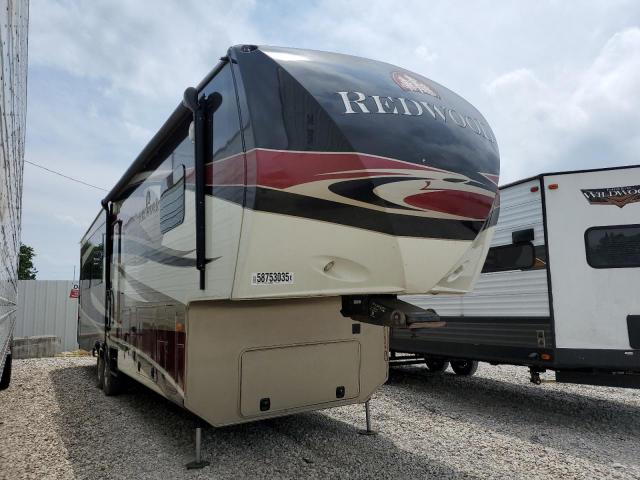  Salvage Cror Trailer